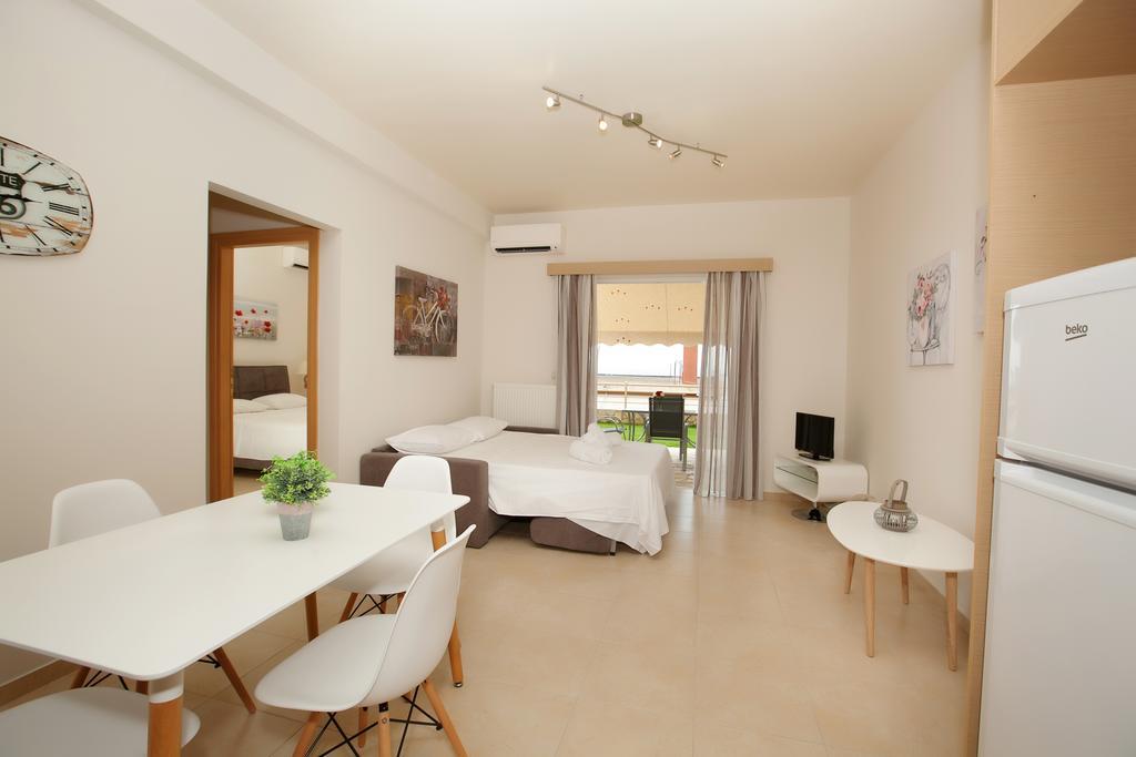 Petra Thea Apartment Kalamata Exteriör bild
