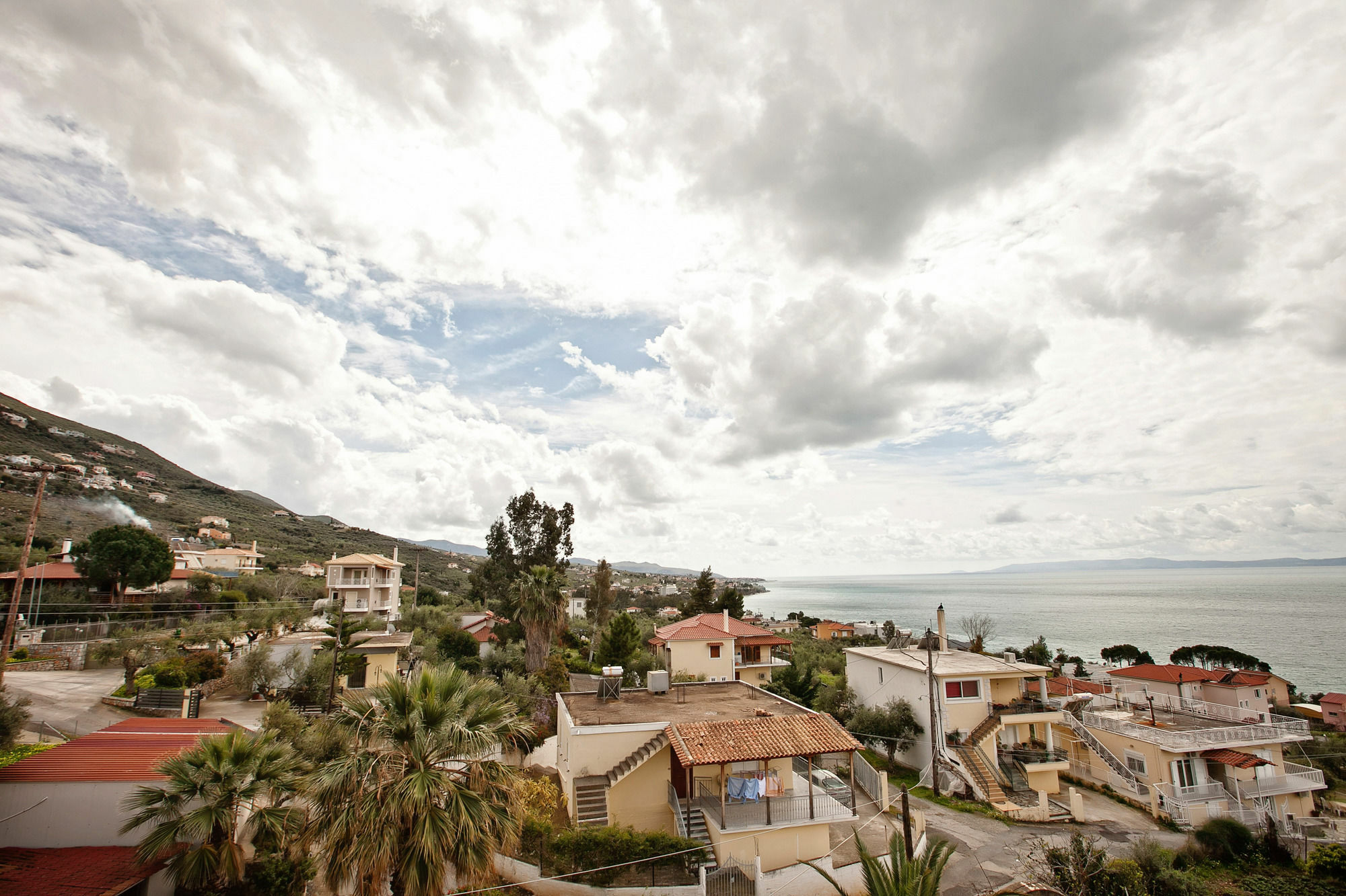 Petra Thea Apartment Kalamata Exteriör bild